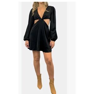 NWT Havana Womens Twist Front Cut-Out Dress Black Small Satin Balloon Sleeve